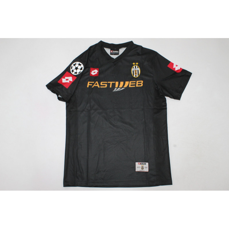 Juventus Retro Visitante 01-02 Juventus Retro Visitante 01-02