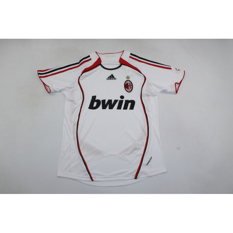 Milan Retro Visitante 06-07 Milan Retro Visitante 06-07