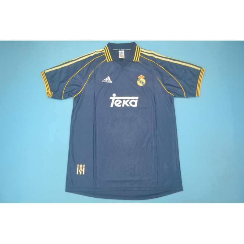 Real Madrid Retro Visitante 99-00 Real Madrid Retro Visitante 99-00