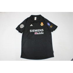 Real Madrid Retro Visitante 02-03 Real Madrid Retro Visitante 02-03