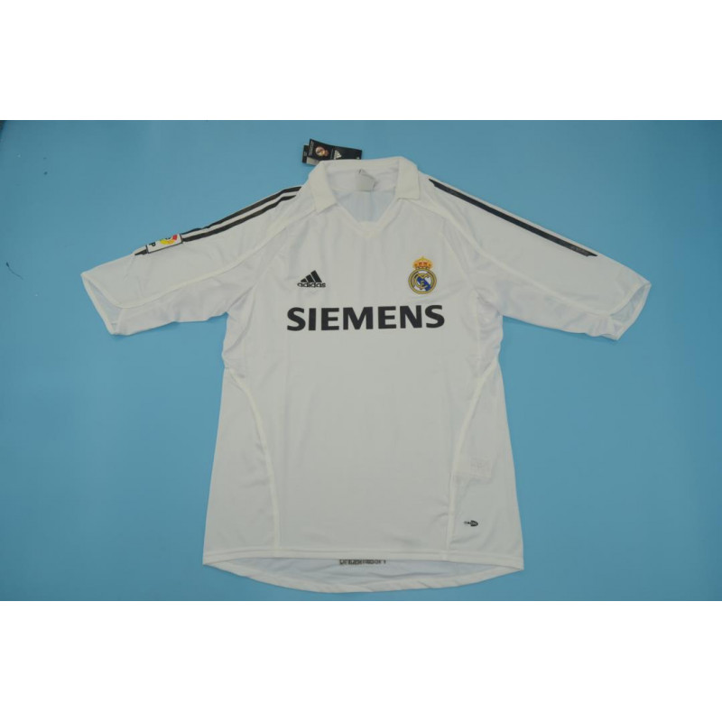 Real Madrid Retro Local 05-06 Real Madrid Retro Local 05-06