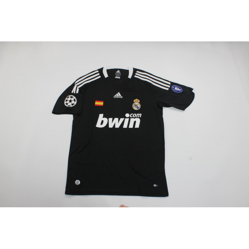 Real Madrid Retro Visitante 08-09 Real Madrid Retro Visitante 08-09