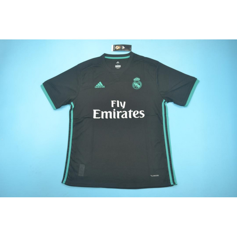 Real Madrid Retro Visitante 17-18 Real Madrid Retro Visitante 17-18