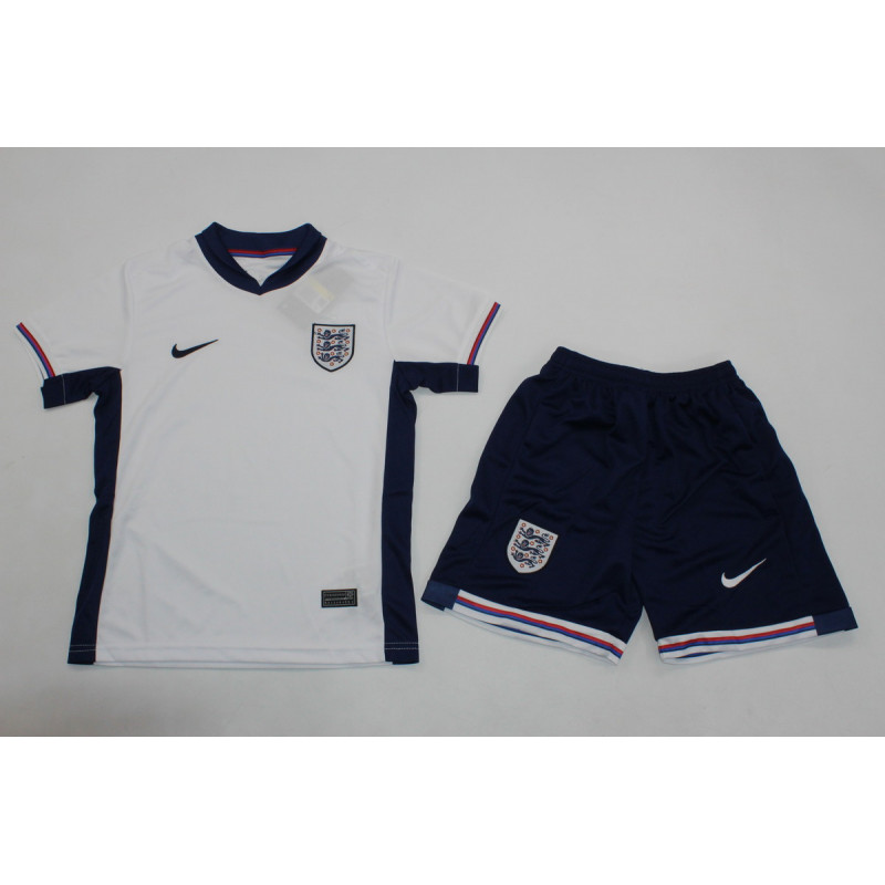 Inglaterra KIT NIÑO Local 2024 Inglaterra KIT NIÑO Local 2024