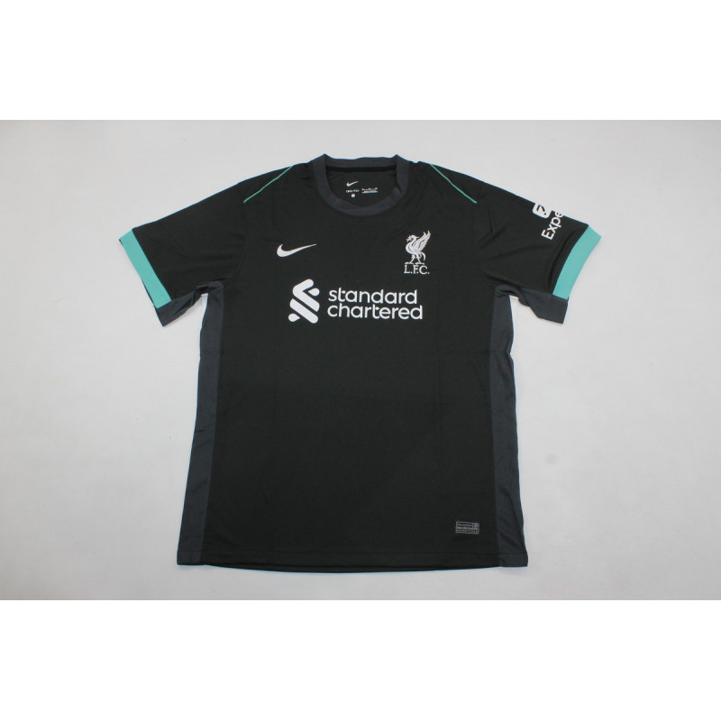 Liverpool Visitante 24-25 Liverpool Visitante 24-25