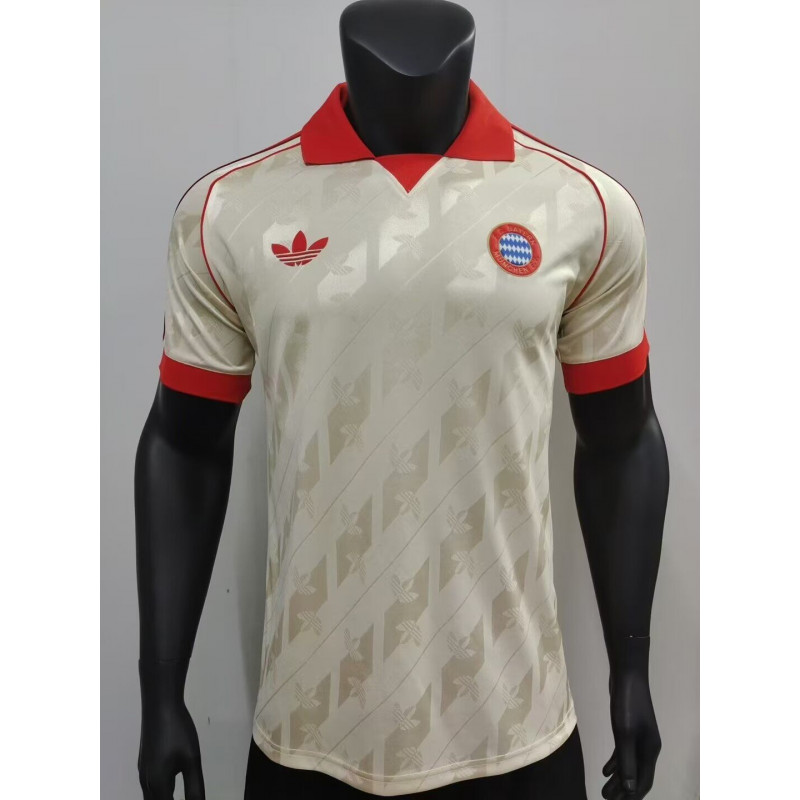 Bayern de Munich Estilo Retro Bayern de Munich Estilo Retro