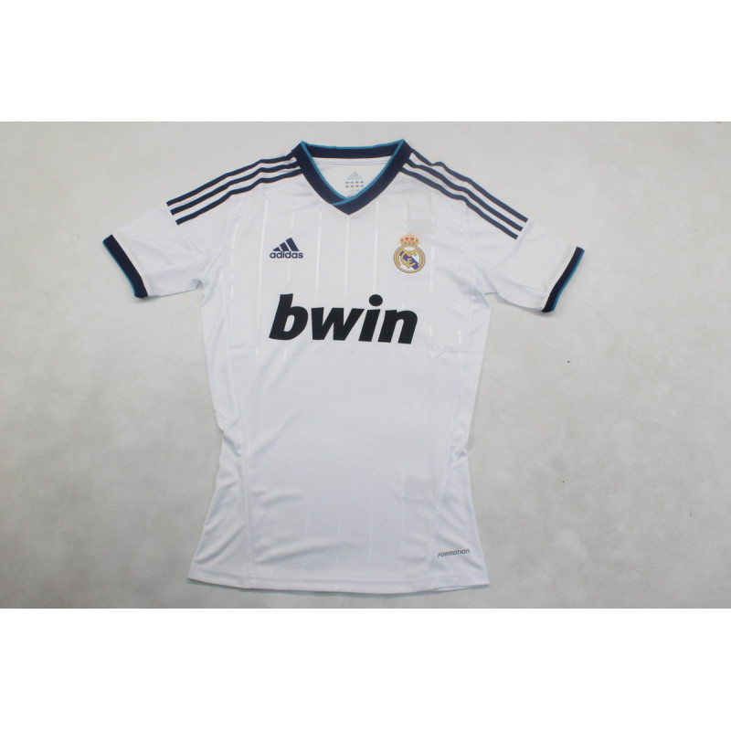 Real Madrid Retro Player Version Local 12-13 Real Madrid Retro Player Version Local 12-13
