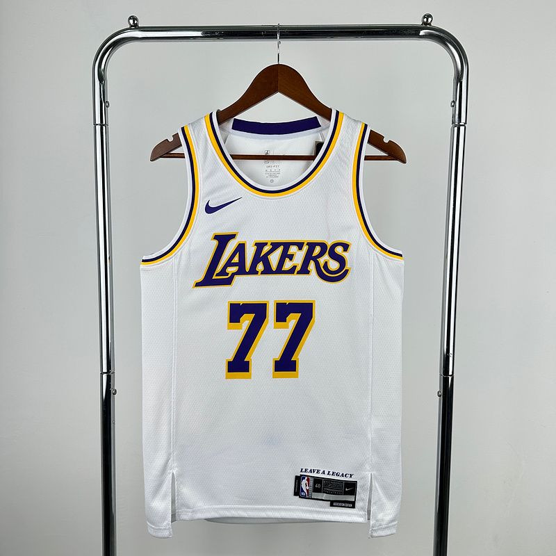 NBA Lakers DONCIC 77 NBA Lakers DONCIC 77