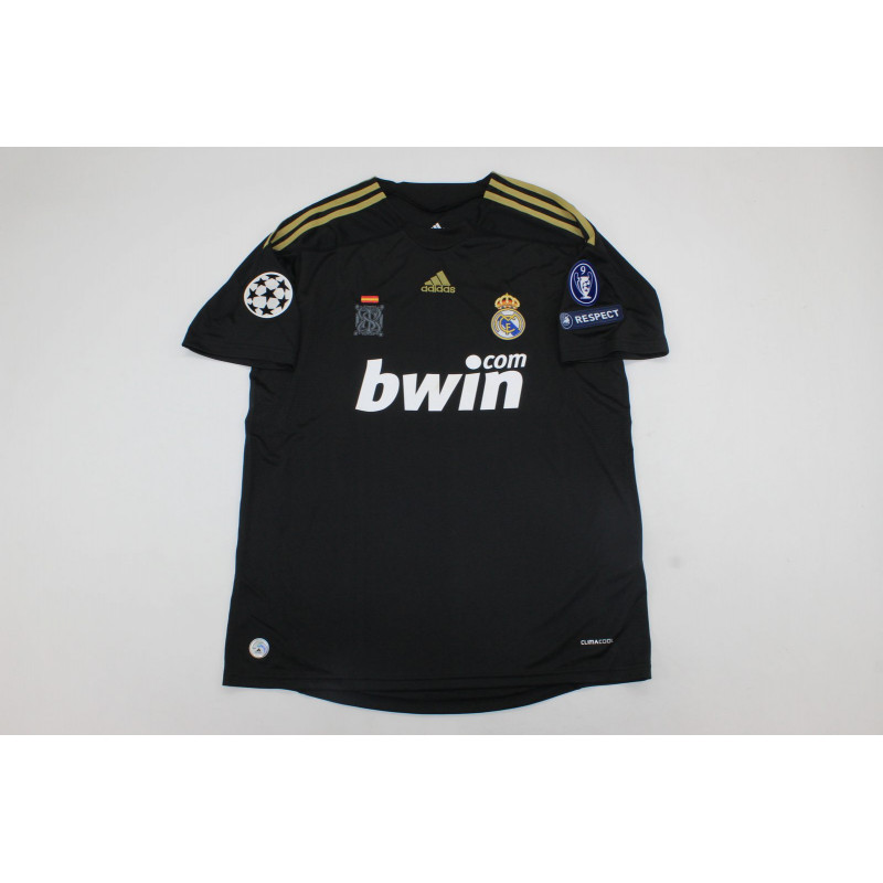 Real Madrid Retro Tercera 09-10 Real Madrid Retro Tercera 09-10