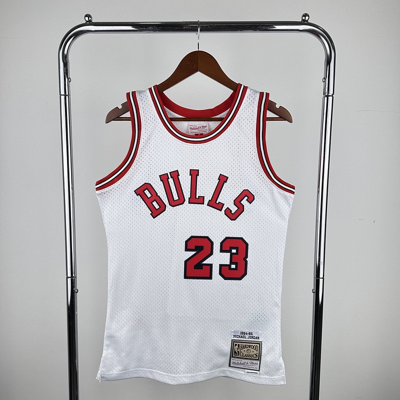 NBA Chicago Bulls retro 1984-1985 JORDAN 23 NBA Chicago Bulls retro 1984-1985 JORDAN 23