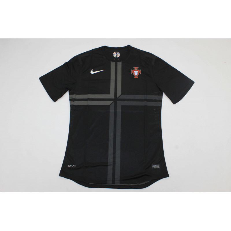 Portugal Retro Player Version Visitante 2013 Portugal Retro Player Version Visitante 2013