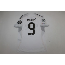 Real Madrid Player Version Local 25-26