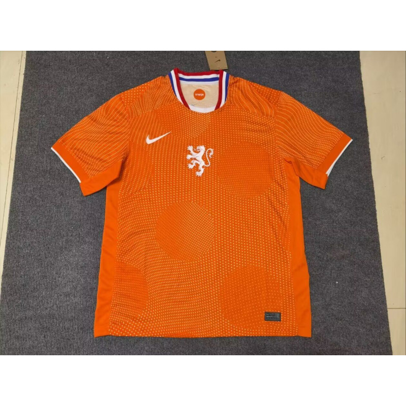 Holanda Local 25-26 Holanda Local 25-26