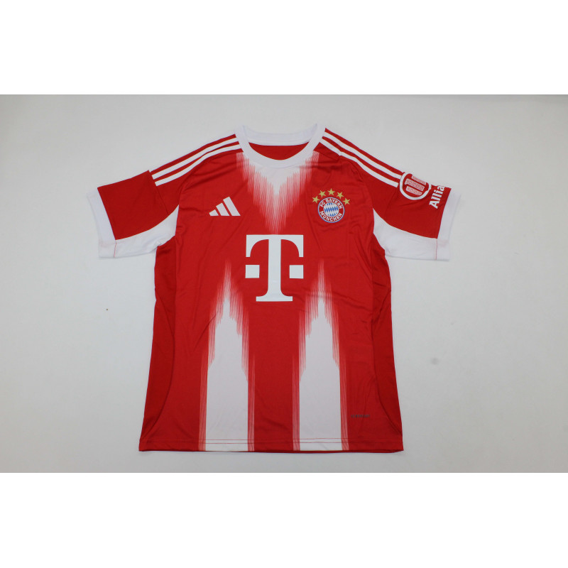 Bayern Munich Local 25-26 Bayern Munich Local 25-26
