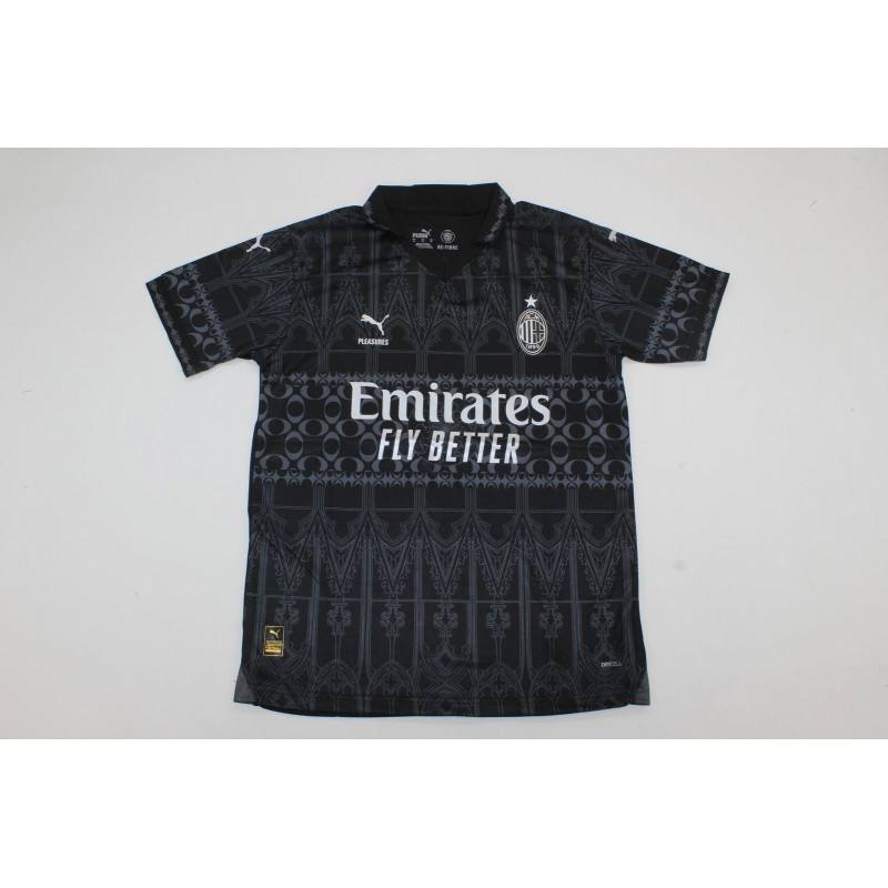 Milan x Pleasures Negra 23-24 Milan x Pleasures Negra 23-24