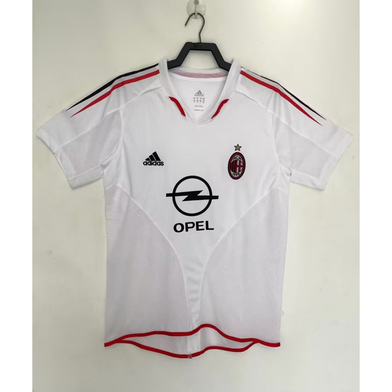 Milan Retro Visitante 04-05 Milan Retro Visitante 04-05