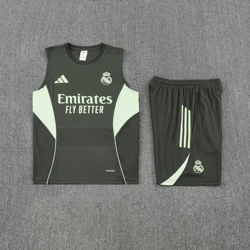 Kit Entrenamiento Real Madrid Sin Mangas Verde Oscuro 25-26 Kit Entrenamiento Real Madrid Sin Mangas Verde Oscuro 25-26