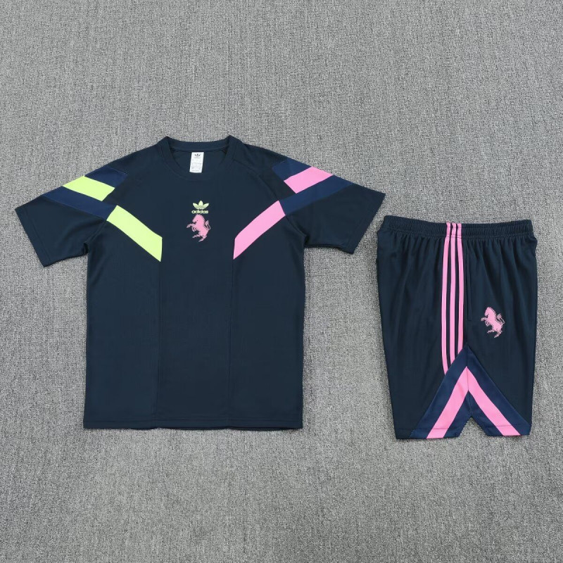 Kit Entrenamiento Juventus Azul Oscuro 25-26 Kit Entrenamiento Juventus Azul Oscuro 25-26