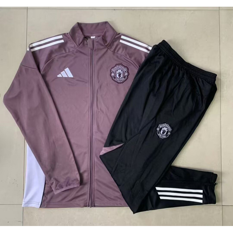 Manchester United Chandal Morado 25-26 Manchester United Chandal Morado 25-26