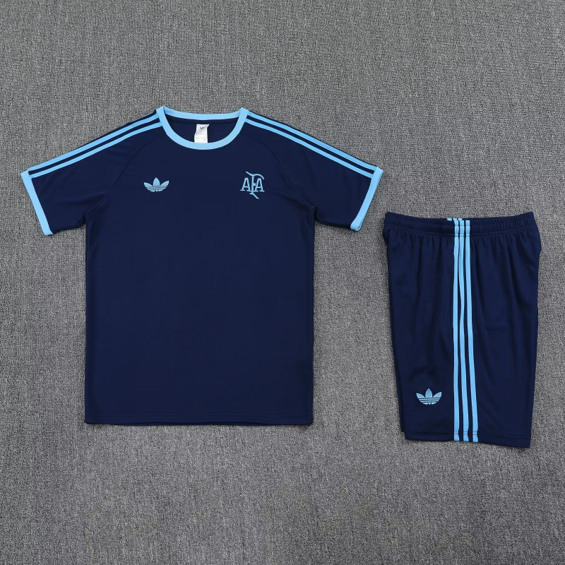 Kit Entrenamiento Argentina Azul Oscuro 25-26 Kit Entrenamiento Argentina Azul Oscuro 25-26