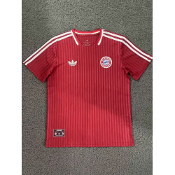 Bayern de Munich Especial Retro Roja