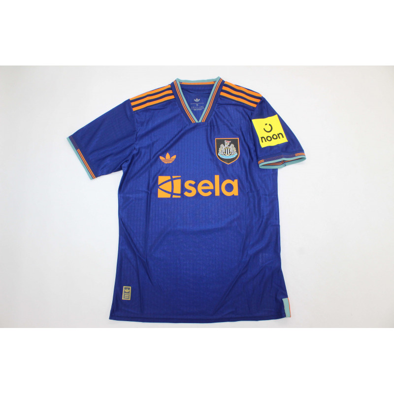 Newcastle Player Version Tercera 25-26 Newcastle Player Version Tercera 25-26