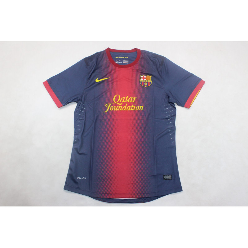 Barcelona Retro Player Version Local 12-13 Barcelona Retro Player Version Local 12-13