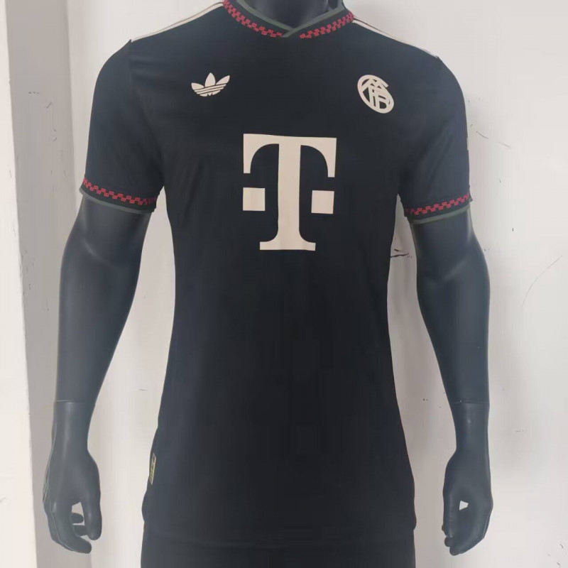 Bayern Munich Player Version Tercera 25-26 Bayern Munich Player Version Tercera 25-26