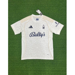 Nottingham Forest Visitante 25-26