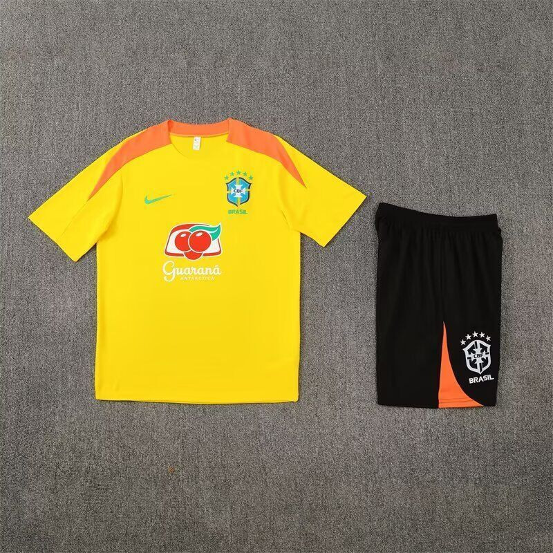 Kit Entrenamiento Brasil Amarillo 25-26 Kit Entrenamiento Brasil Amarillo 25-26