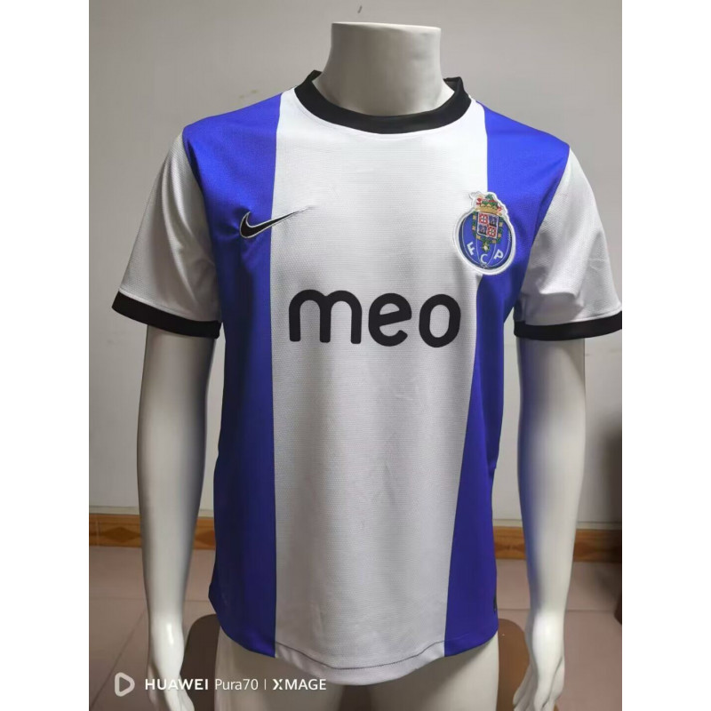 Oporto Retro Local 12-13 Oporto Retro Local 12-13