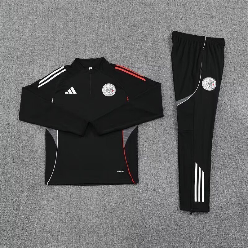 Ajax Chandal Entrenamiento Negro 25-26 Ajax Chandal Entrenamiento Negro 25-26