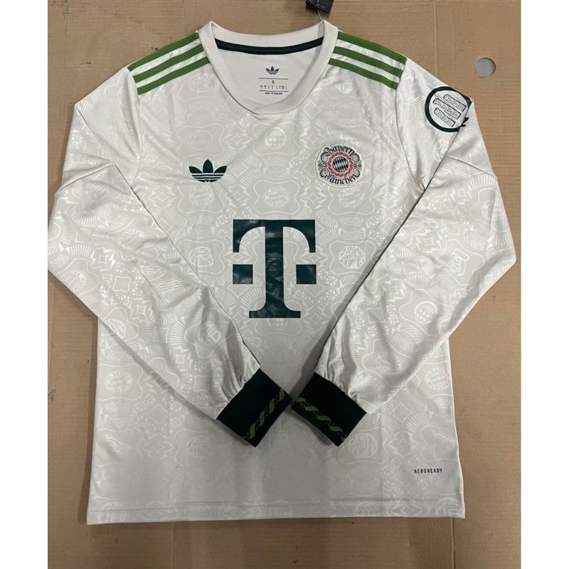 Bayern Munich Manga Larga Especial Oktoberfest 25-26 Bayern Munich Manga Larga Especial Oktoberfest 25-26