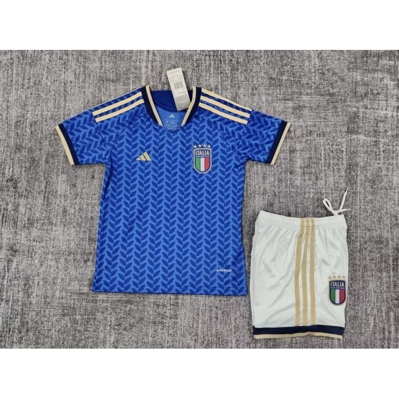 Italia KIT NIÑO Local 2026