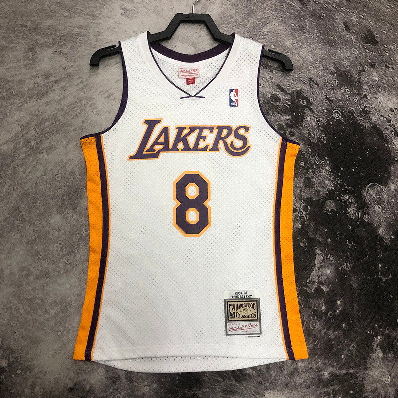 NBA Lakers BRYANT 8 NBA Lakers BRYANT 8