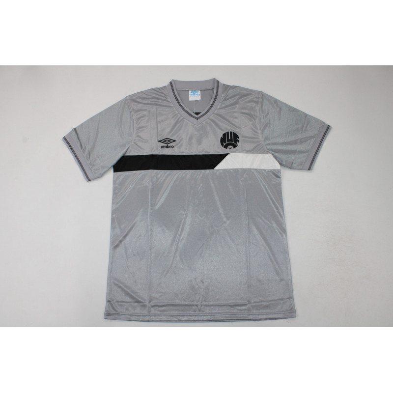 Newcastle Retro Visitante 86-87 Newcastle Retro Visitante 86-87