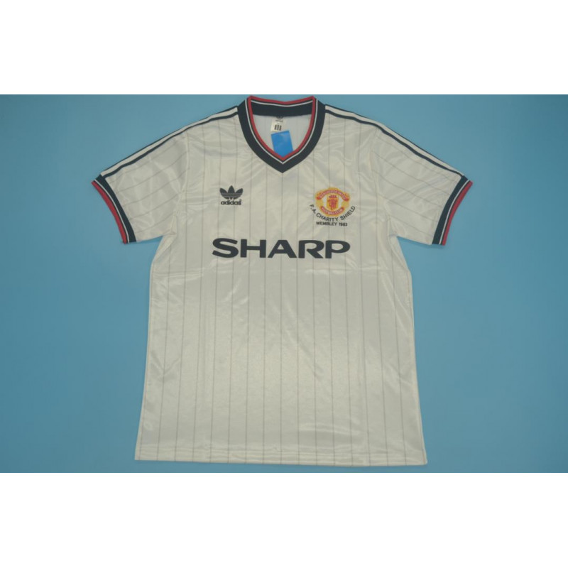 Manchester United Retro Final FA Charity Shield Cup Visitante 83 Manchester United Retro Final FA Charity Shield Cup Visitante 83